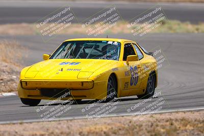 media/May-31-2025-CalClub SCCA (Sat) [[2c1a04e1ee]]/Qualifying/Group 6/Turn 4/